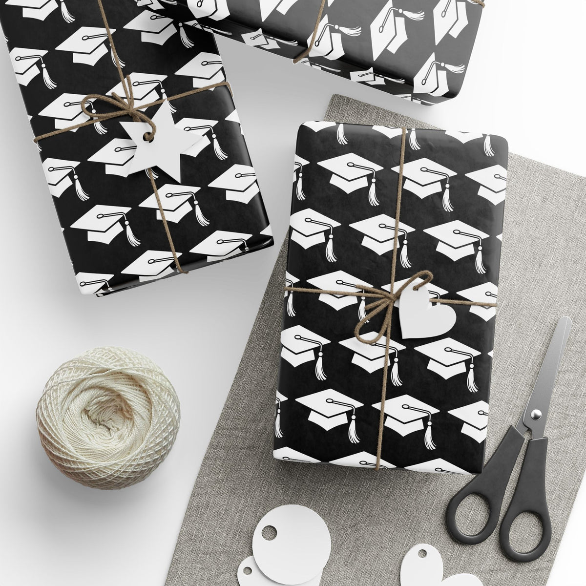GRADUATION CAP WRAPPING PAPER BLACK + WHITE